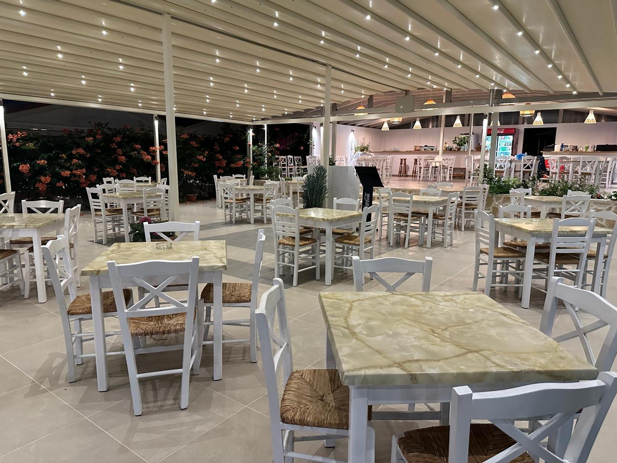 Mirto Beach Hotel & Restaurant Paralia Vrachou Luaran gambar